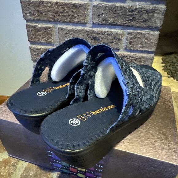 Bernie Mev Lauren Jeans Color Blue Wedge US 8 39 New In Box - Picture 2 of 12